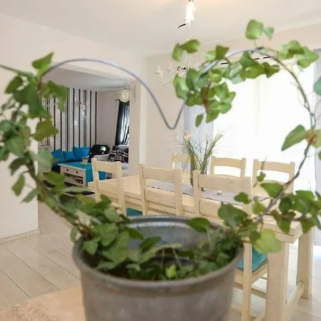 Gagalele Apartamento Stanici